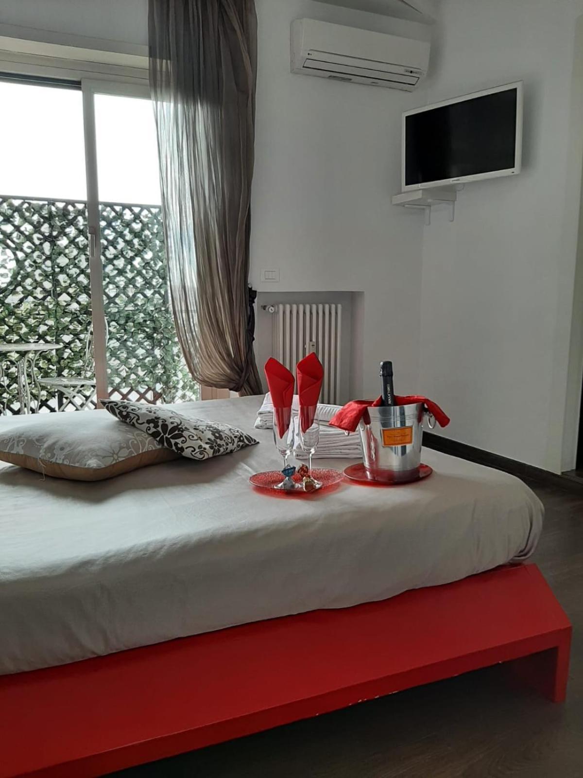 Bed and Breakfast Caos Calmo Rzym Zewnętrze zdjęcie