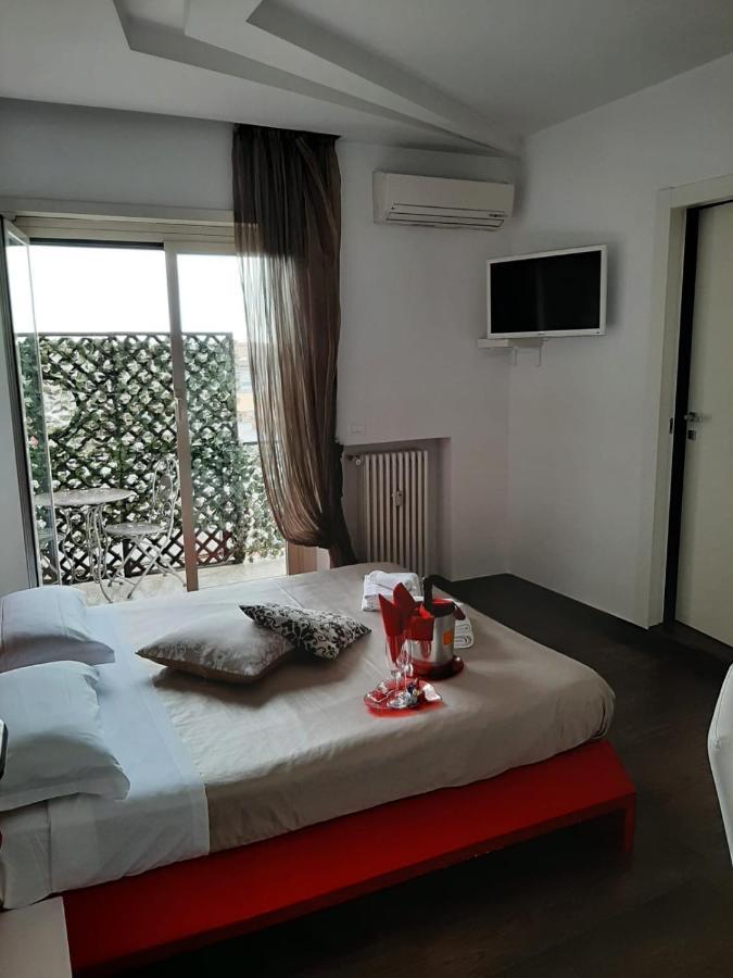 Bed and Breakfast Caos Calmo Rzym Zewnętrze zdjęcie